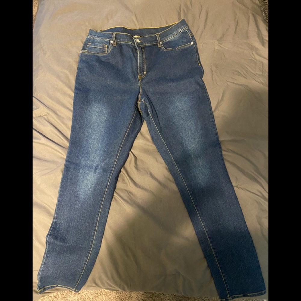Rhinestone ankle jeans